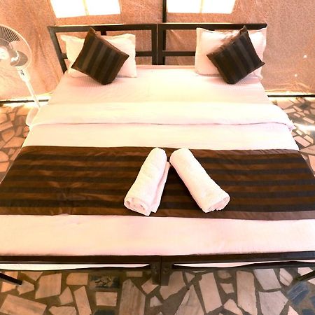 Nova Patgar Tents Bhuj Exterior photo