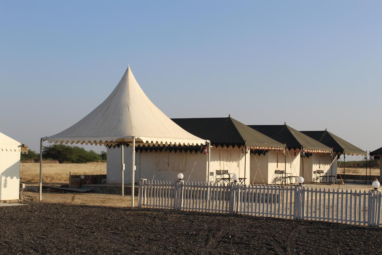 Nova Patgar Tents Bhuj Exterior photo